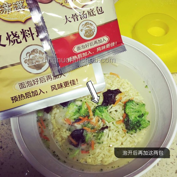 现在的食品科技对比：腐乳与方便面调料的鲜味之争