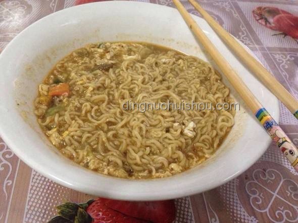 现在的食品科技对比：腐乳与方便面调料的鲜味之争