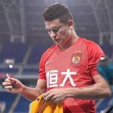 国足未来之路：塞尔吉尼奥之后，归化何去何从？